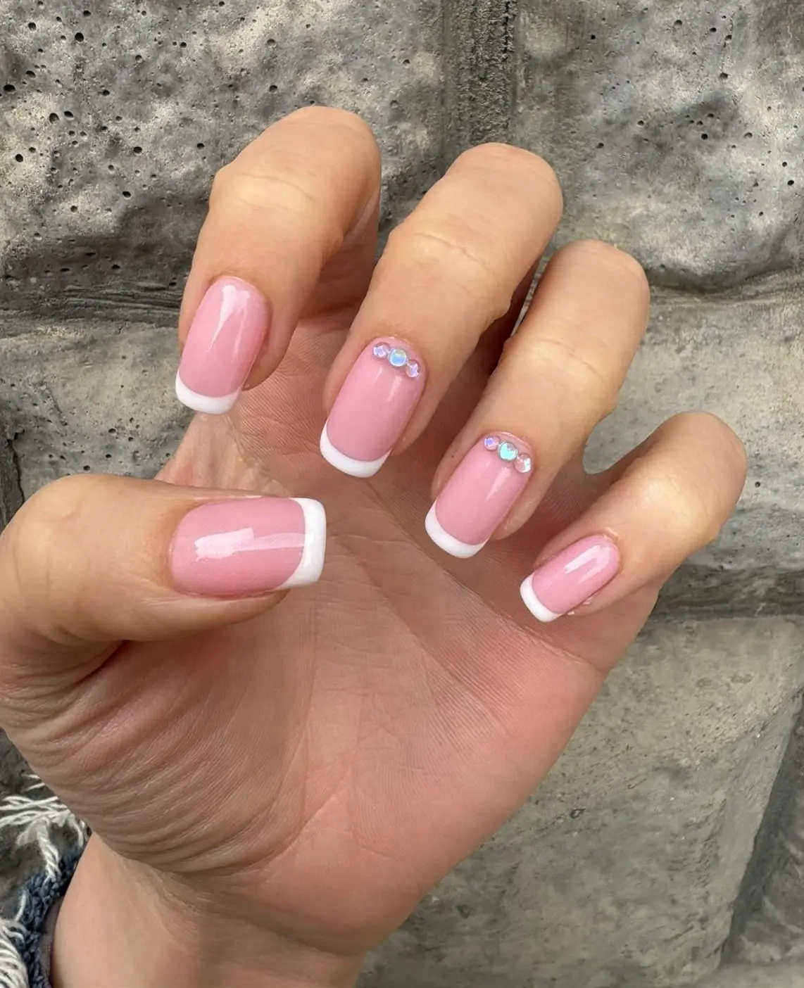 Перфектен маникюр резултат, гел лак от Diamond Beauty Care Младост 1